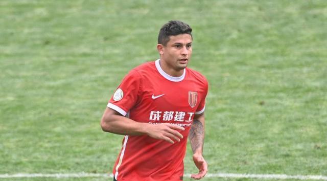 他在门前特 他在门前特