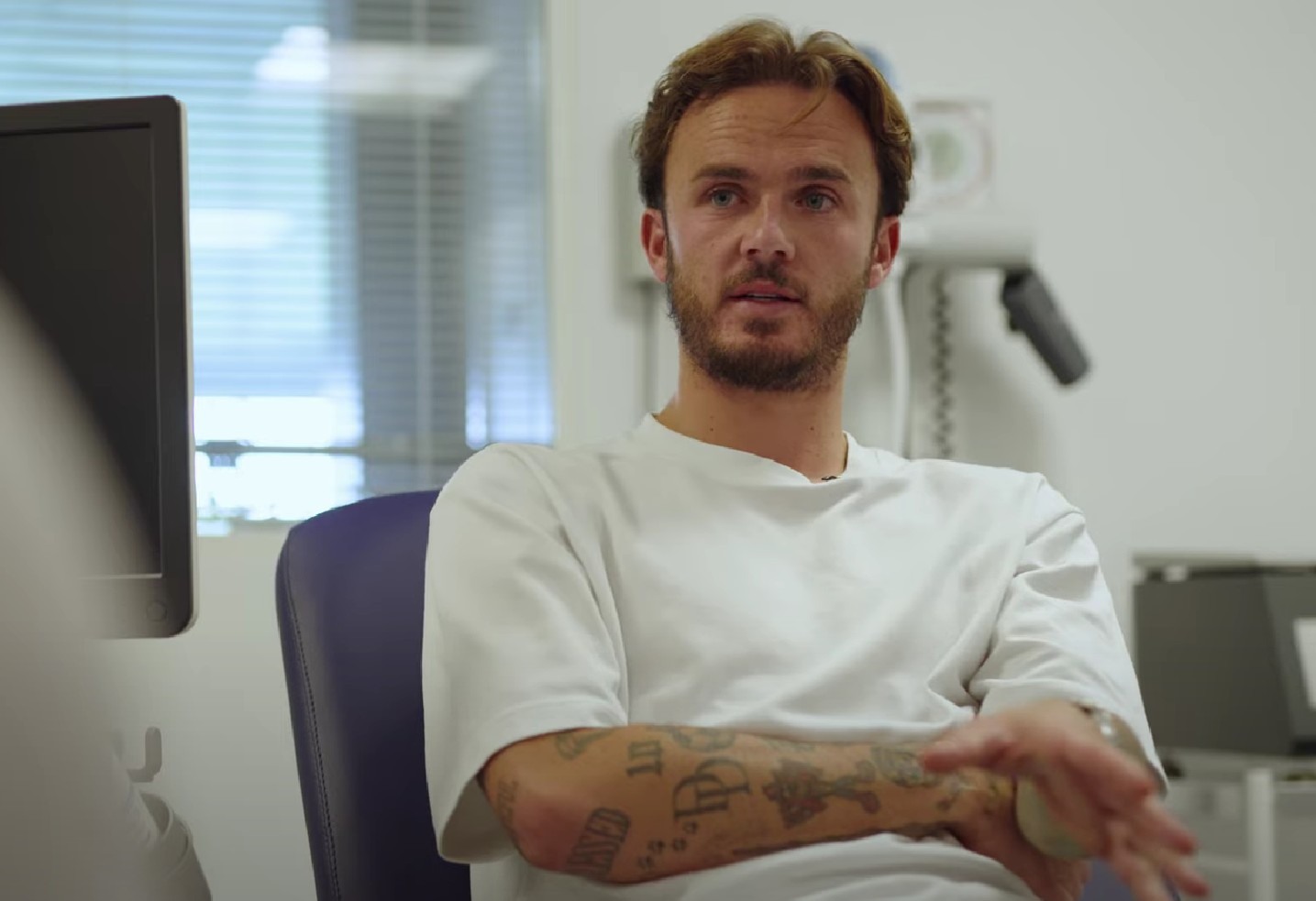 在视频中, 的恢复过程, 季尾声的比 在视频中, 的恢复过程, 季尾声的比