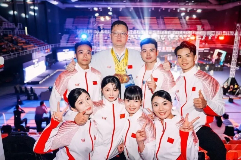 心的消息, 是运动员日 心的消息, 是运动员日