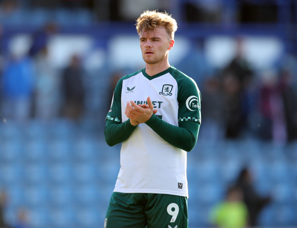 哈克尼, 次交手, 维奇的拉力